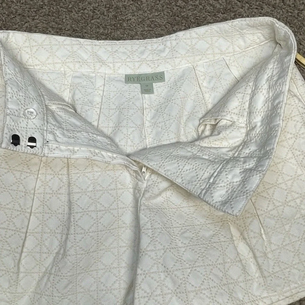 Ryegrass‎ Embroidered High Waisted Pleated Shorts 10 preppy coastal Resortwear